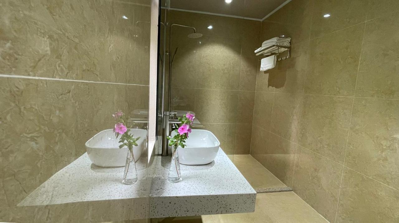 Phoenix Minh Chau Hotel Quang Ninh  Zewnętrze zdjęcie