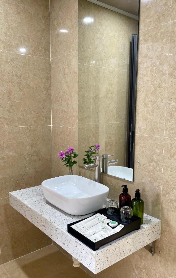Phoenix Minh Chau Hotel Quang Ninh  Zewnętrze zdjęcie